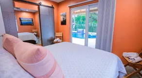 Las Tortugas Modern Oasis Getaway Many Amenities - Image 2