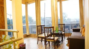 Hotel Mahishmati Palace - Image 5