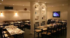 Hôtel Restaurant Maison Blanche Rungis - Image 2