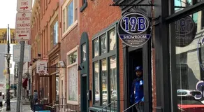 Designer 2BR Loft near NYC 10 min from EWR - Image 4