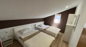 Apartments Mira - Image 2