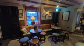 Fox and Pheasant Inn - Image 3