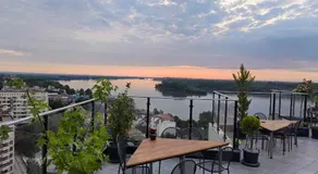 Rovno Hotel - Image 3