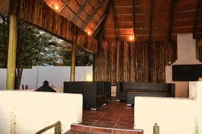 Kessa's Chalets Guest House - Image 3