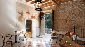 Petit Hotel Hostatgeria La Victoria - Image 3