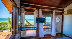 Oceanica 1000 Beachfront Suites - Image 2