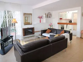 Holiday Home Mar y Montaña by Interhome - Image 4