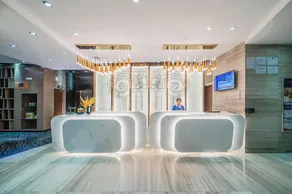 Yeste Hotel Hezhou Government Plaza - Image 3