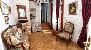Palace Wall Residences - Image 5