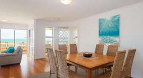 The Clippers 3 fabulous waterfront unit - Image 3