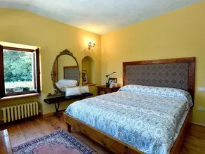 Elegant Villa in Montecosaro Italy with Jacuzzi - Image 5