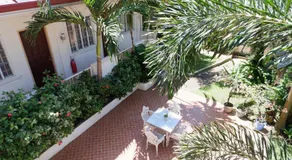 RQS Hostel - Image 5
