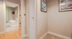 Stunning Bright Two Bedroom Apartment In Southbourne - Image 5