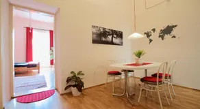 Budget Apartment by Hi5 - Üllői 36 - Image 2