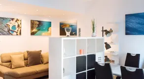 Luxury Flat 8 near Metro - Image 4
