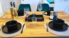 Homely Stay - Urban Oasis Apartments - Image 4