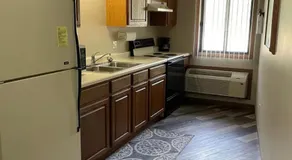 Forrest Inn - Image 4