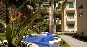Zafiro Beach Boutique Resort - Image 2
