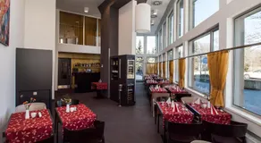 Hotel 99 - Image 3