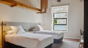 Hotel Ureder - Image 2