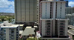Newly Renovated Studio with Pool & Steps to Waikiki Beach - Image 5