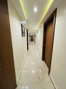 Capital Suites - Image 5
