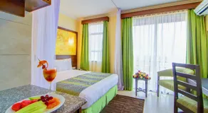 Vittoria Suites - Image 2