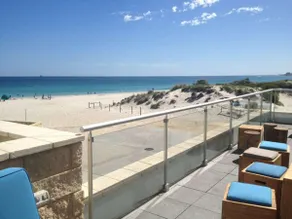 Fremantle Dream - River-front Architect Home & Walk to Beach - Image 5