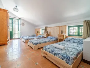 Farmhouse in Andalusia near Tinosa Peak - Image 2