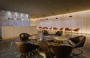 Hotel Euphoria - Image 2