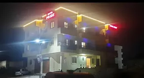Pride Hotel - Image 2