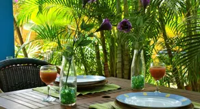 Caribbean Flower Apartments - Image 4