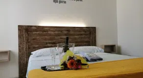 Magnolia - Image 2