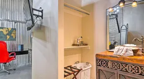 Ideally Located Vacation Rental Studio in Laredo! - Image 4