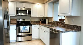 Venice Beach & Golf Retreat with Heated Pool - Image 5