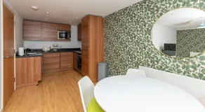 Pass the Keys Lovely Central Reading Flat - Image 3