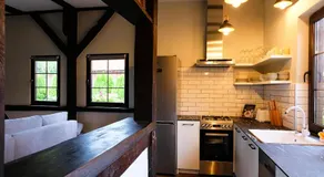 Stay At This Magnificent 100 Year Old Barn - Image 5