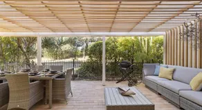 Azure - Luxe, Pool Beachfront - Image 4