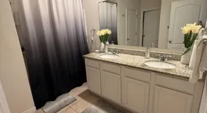 Spacious 4BR Near Lake Nona 30 Min to MCO - Image 5