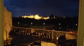 Carcassonne Guesthouse - Image 3