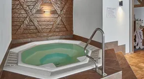 Aktivhotel & Gasthof Schmelz Ihr familienfreundliches Urlaubs Hotel mit Wellness, Almsauna, Chiemgau Karte - Image 5
