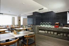 Paco Hotel Tianhe Coach Terminal Metro Satation Guangzhou - Image 3