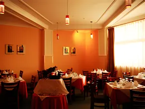 Pacific Hotel - Image 2