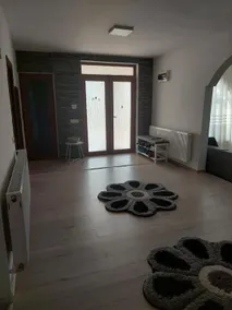 Cozy and modern house - Image 2