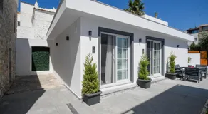 Swan Boutique Hotel - Image 3