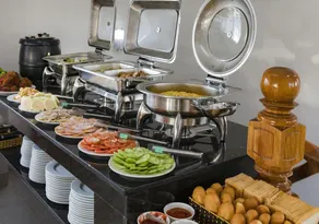 Royal Hotel Nha Trang - Image 5
