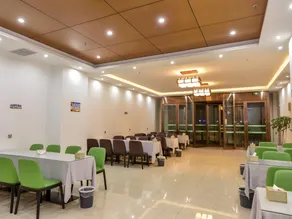 GreenTree Inn Xuchang Yucheng County Ziyun Avenue Business Hotel - Image 3