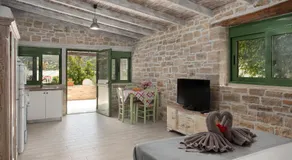 Apartments and Studios Xenophon - Image 2