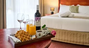 Sanctuary House Resort Motel - Image 3