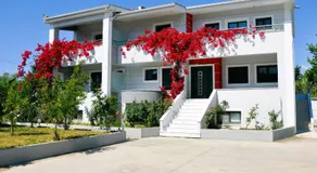 Nostalgia Apartments Zante - Image 2